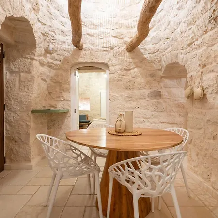 Trullo Perla Greta - Luxury Country & Private Heated Pool