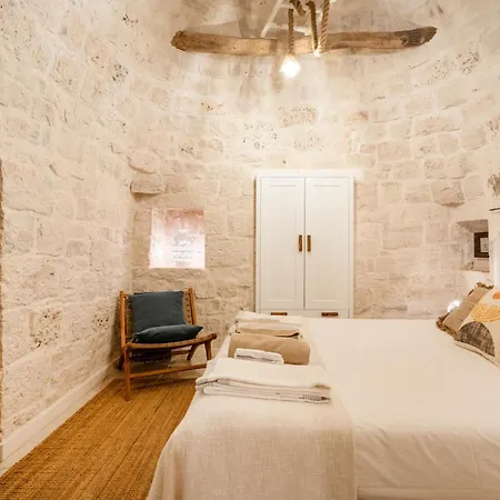Trullo Perla Greta - Luxury Country & Private Heated Pool