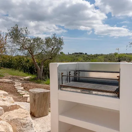 Trullo Perla Greta - Luxury Country & Private Heated Pool * Alberobello